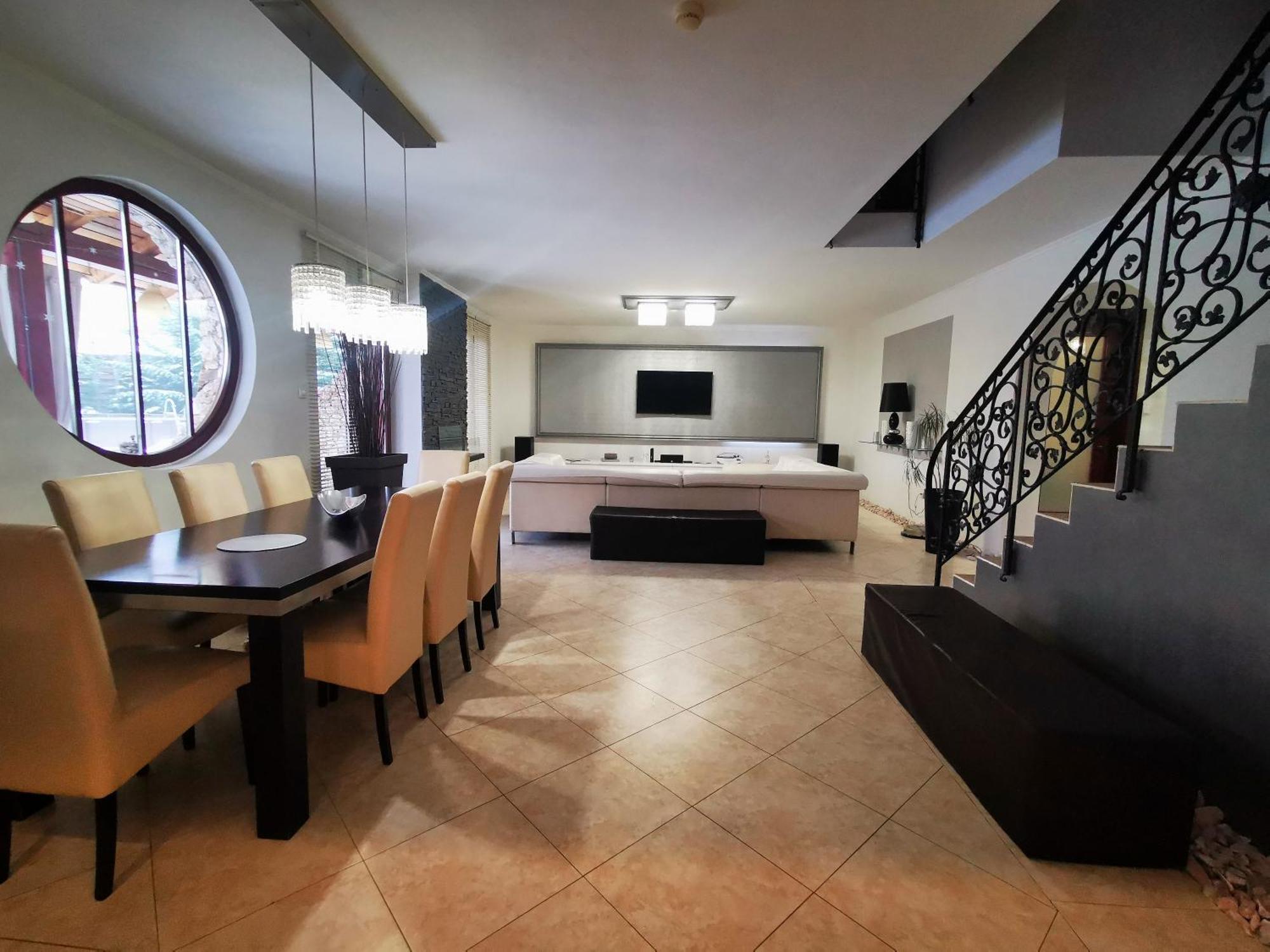 Luxury Basement In The Surrounding Of Budapest Apartment Mogyoród Exterior foto